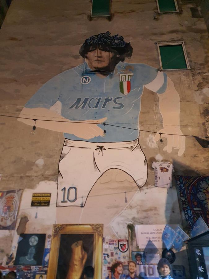 Gaisa - Naples